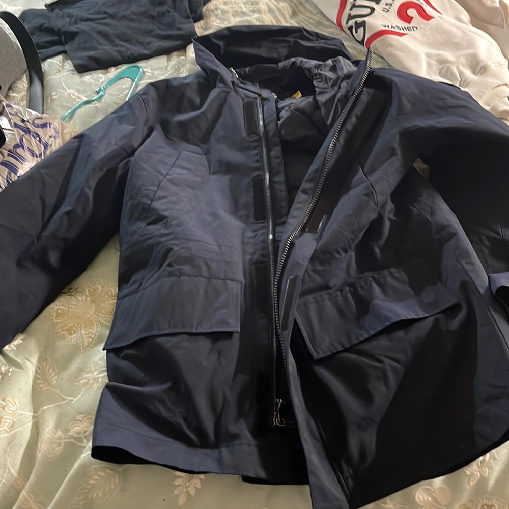 NWT Polo Ralph Lauren Men’s Med. 2 piece rain and puffer coat